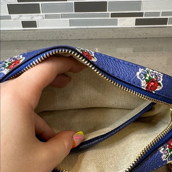 TORY BURCH - Crossbody Bag - Picture 9 of 11